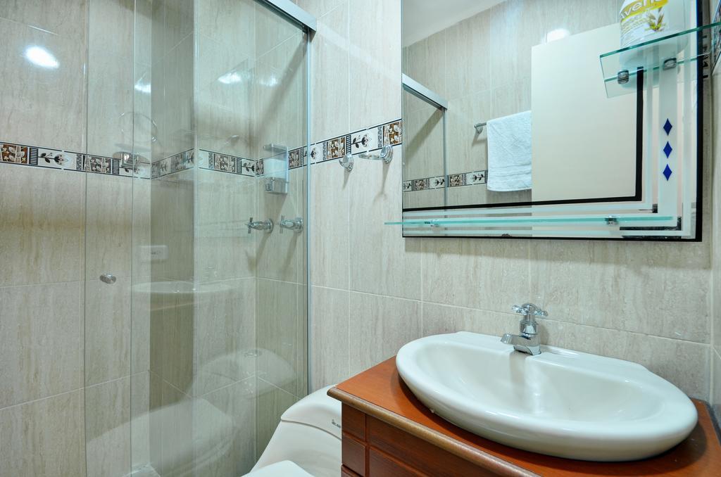 Laureles De La 70 Apartamento *